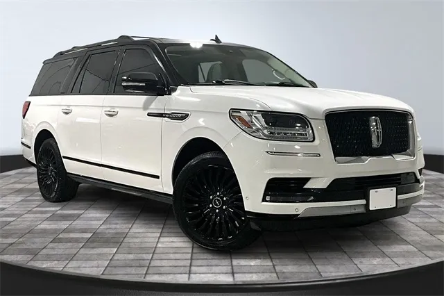 White 2021 Lincoln Navigator L L Black Label for sale in Roanoke, IN