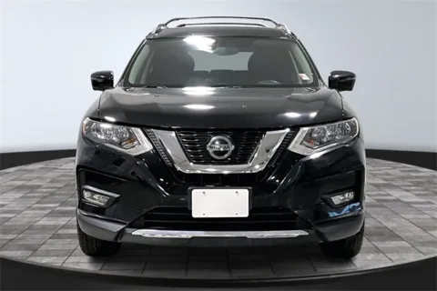 Photos of 2019 Nissan Rogue SV for sale in Roanoke, IN at Southwest Auto Sales