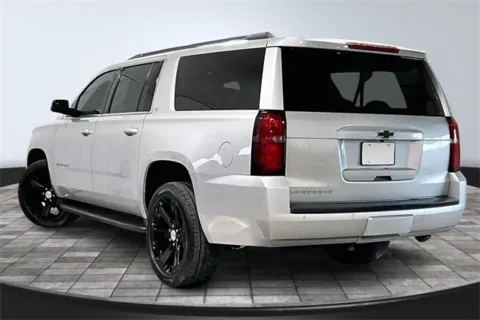 More photos of 2020 Chevrolet Suburban LT at Southwest Auto Sales, IN