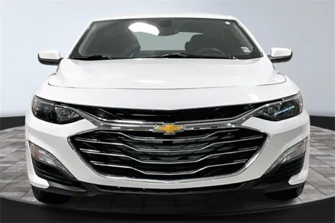 Photos of 2025 Chevrolet Malibu LT for sale in Roanoke, IN at Southwest Auto Sales