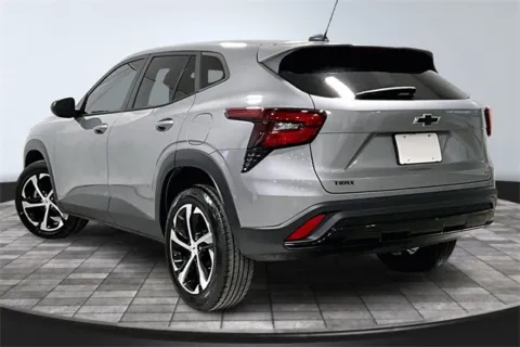 More photos of 2024 Chevrolet Trax 1RS at Southwest Auto Sales, IN