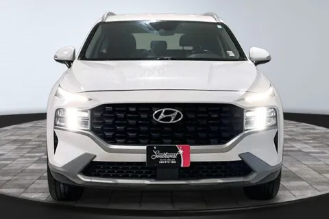 Photos of 2023 Hyundai Santa Fe SEL for sale in Roanoke, IN at Southwest Auto Sales