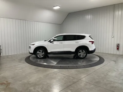 More photos of 2023 Hyundai Santa Fe SEL at Southwest Auto Sales, IN