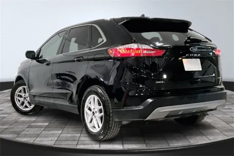 More photos of 2023 Ford Edge SEL at Southwest Auto Sales, IN
