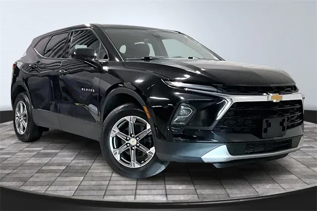 Black 2023 Chevrolet Blazer LT for sale in Roanoke, IN