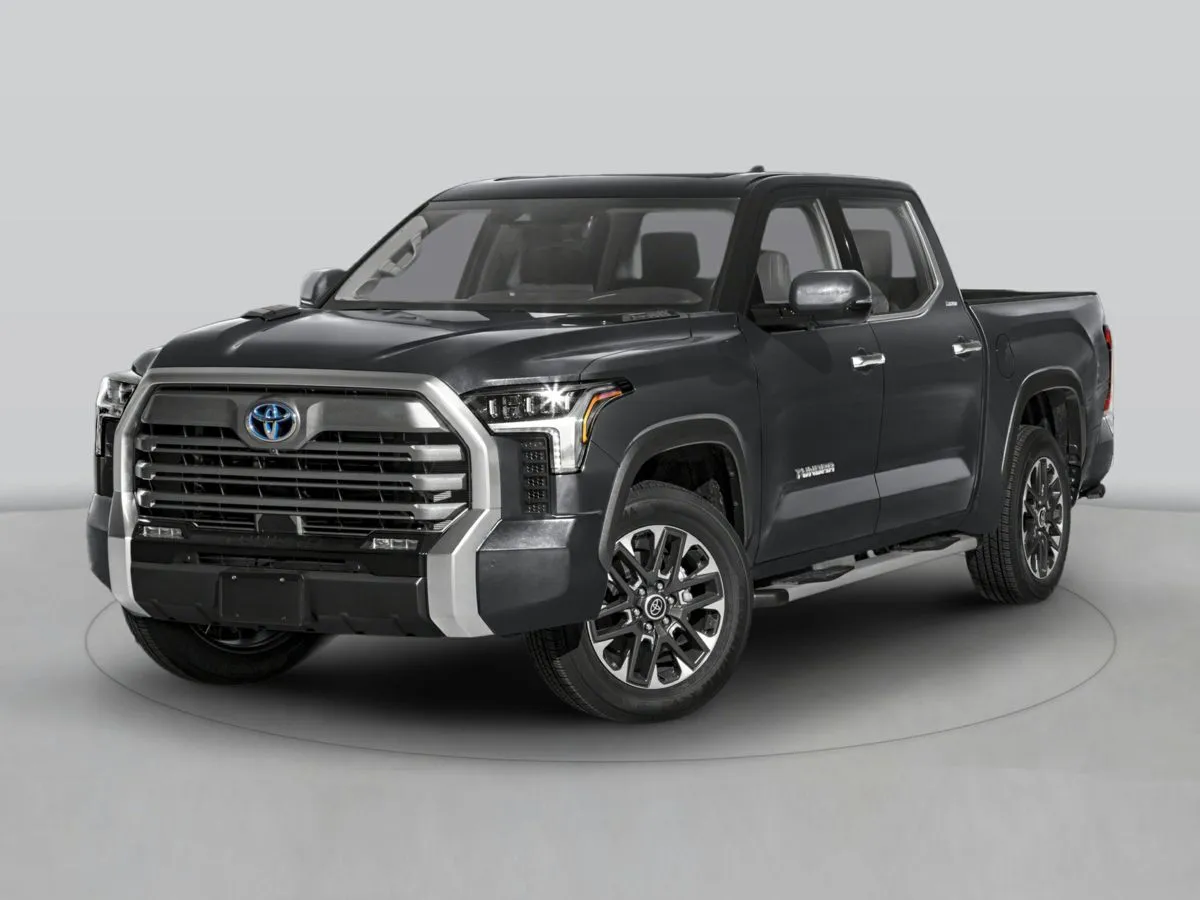 2023 Toyota Tundra Hybrid Platinum for sale in Roanoke, IN