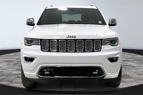 Photos of 2019 Jeep Grand Cherokee Overland for sale in Roanoke, IN at Southwest Auto Sales