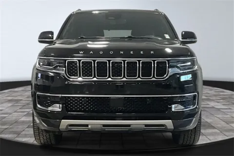 Photos of 2022 Jeep Wagoneer Series II for sale in Roanoke, IN at Southwest Auto Sales