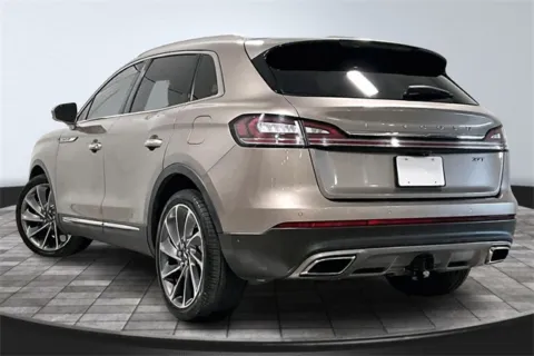 More photos of 2019 Lincoln Nautilus Reserve at Southwest Auto Sales, IN