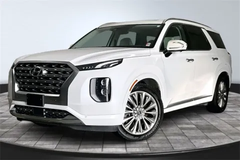 Another view of 2020 Hyundai Palisade Limited for sale in Roanoke, IN at Southwest Auto Sales