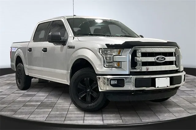 Silver 2015 Ford F-150 XL for sale in Roanoke, IN