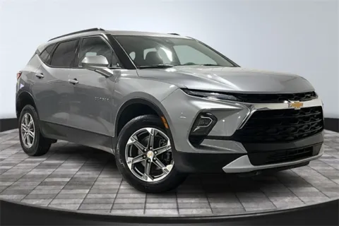 Unknown 2024 Chevrolet Blazer LT for sale in Roanoke, IN