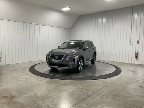 More photos of 2021 Nissan Rogue SL at Southwest Auto Sales, IN