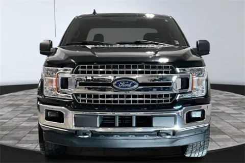 Photos of 2018 Ford F-150 XLT for sale in Roanoke, IN at Southwest Auto Sales