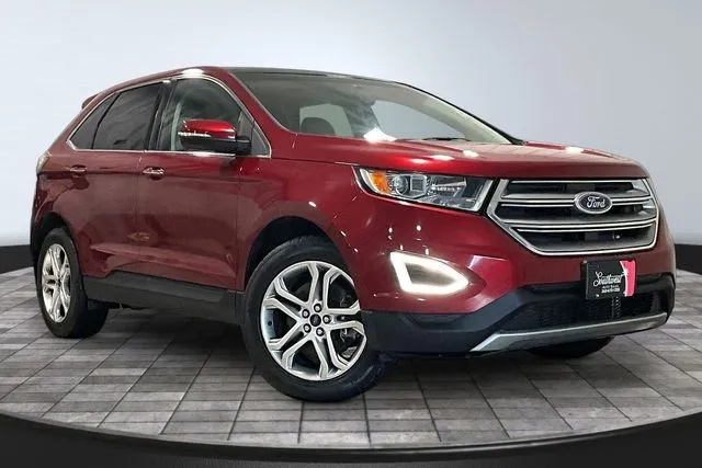 Red 2015 Ford Edge Titanium for sale in Roanoke, IN
