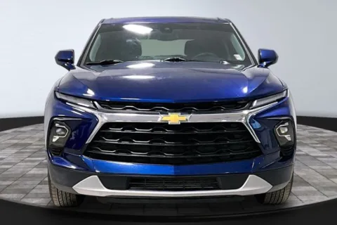 Photos of 2023 Chevrolet Blazer LT for sale in Roanoke, IN at Southwest Auto Sales