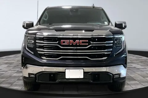 Photos of 2022 GMC Sierra 1500 SLT for sale in Roanoke, IN at Southwest Auto Sales