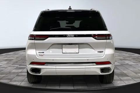 More photos of 2022 Jeep Grand Cherokee Summit 4xe at Southwest Auto Sales, IN