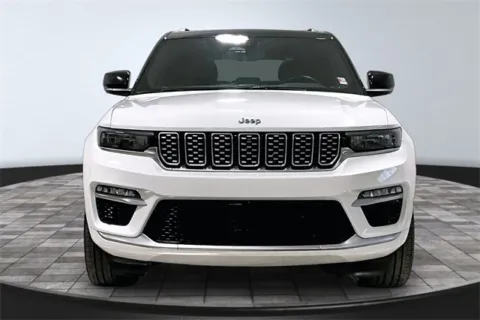 Photos of 2022 Jeep Grand Cherokee Summit 4xe for sale in Roanoke, IN at Southwest Auto Sales