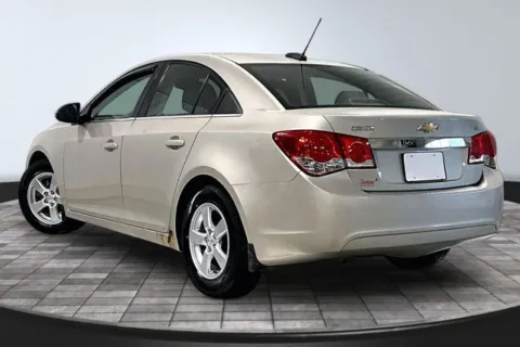 More photos of 2016 Chevrolet Cruze Limited 1LT at Southwest Auto Sales, IN