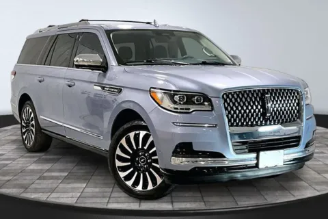 Blue 2022 Lincoln Navigator L L Black Label for sale in Roanoke, IN