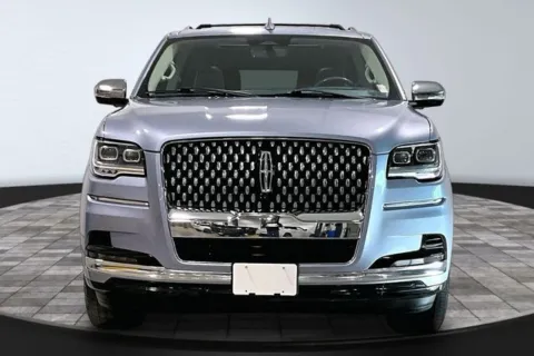 Photos of 2022 Lincoln Navigator L L Black Label for sale in Roanoke, IN at Southwest Auto Sales