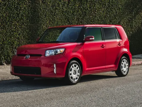 2013 Scion xB for sale in Roanoke, IN