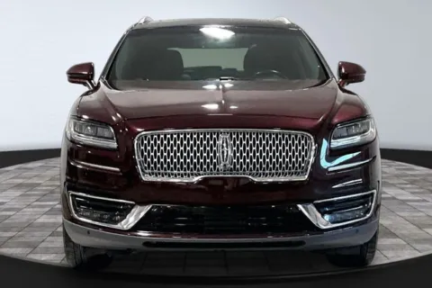 Photos of 2019 Lincoln Nautilus Reserve for sale in Roanoke, IN at Southwest Auto Sales