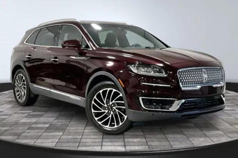 Red 2019 Lincoln Nautilus Reserve for sale in Roanoke, IN