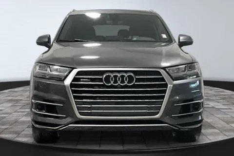 Photos of 2018 Audi Q7 3.0T Prestige for sale in Roanoke, IN at Southwest Auto Sales