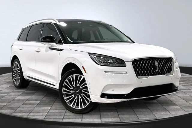 White 2022 Lincoln Corsair Grand Touring for sale in Roanoke, IN