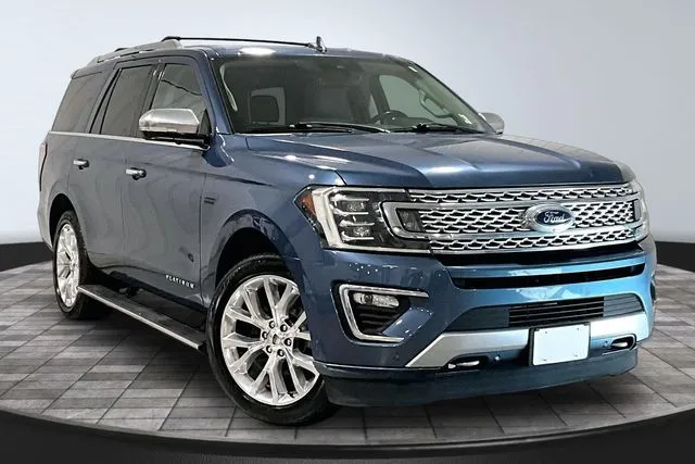Blue 2018 Ford Expedition Platinum for sale in Roanoke, IN