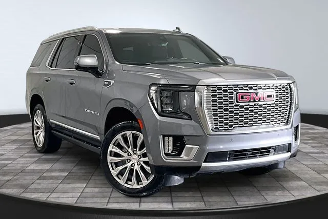 Gray 2021 GMC Yukon Denali for sale in Roanoke, IN