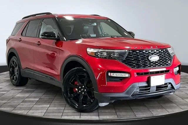 Red 2021 Ford Explorer ST for sale in Roanoke, IN