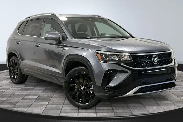 2023 Volkswagen Taos SE