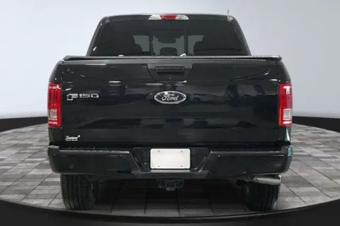 More photos of 2017 Ford F-150 XLT at Southwest Auto Sales, IN