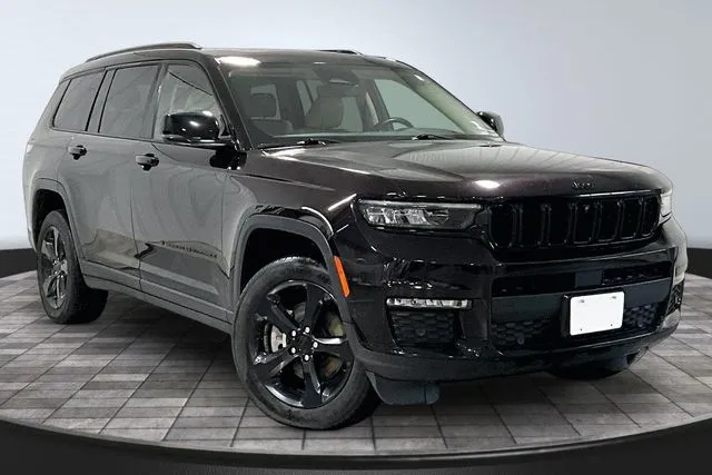 Unknown 2022 Jeep Grand Cherokee L Limited for sale in Roanoke, IN