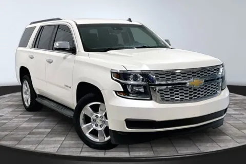 White 2015 Chevrolet Tahoe LT for sale in Roanoke, IN