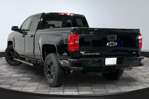 More photos of 2019 Chevrolet Silverado 1500 LD LT at Southwest Auto Sales, IN