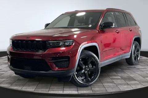 Another view of 2023 Jeep Grand Cherokee Altitude X for sale in Roanoke, IN at Southwest Auto Sales