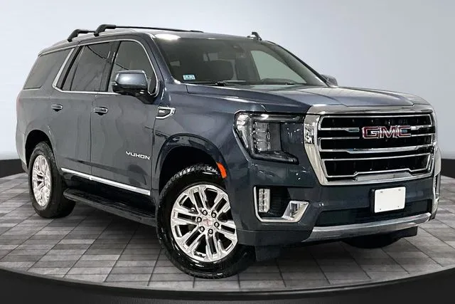 2021 GMC Yukon SLT for sale in Roanoke, IN
