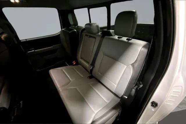 2022 Ford F-150 Lariat - Photo 23
