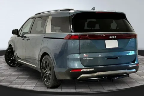 More photos of 2023 Kia Carnival SX Prestige at Southwest Auto Sales, IN