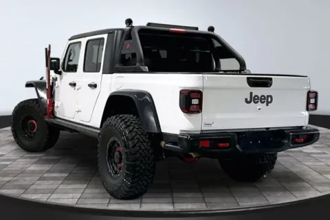 More photos of 2020 Jeep Gladiator Rubicon at Southwest Auto Sales, IN