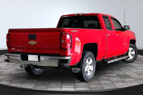 More photos of 2017 Chevrolet Silverado 1500 LT at Southwest Auto Sales, IN