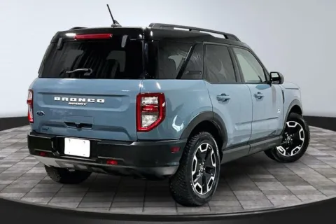 More photos of 2021 Ford Bronco Sport Outer Banks at Southwest Auto Sales, IN
