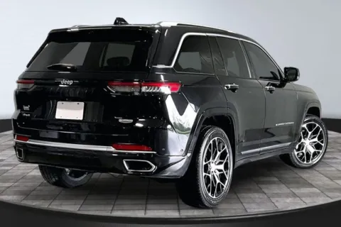 More photos of 2022 Jeep Grand Cherokee Summit at Southwest Auto Sales, IN