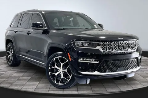Black 2022 Jeep Grand Cherokee Summit for sale in Roanoke, IN