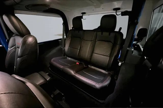 2023 Jeep Wrangler 2-Door Rubicon - Photo 22
