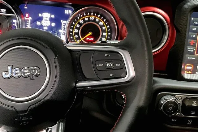 2023 Jeep Wrangler 2-Door Rubicon - Photo 12